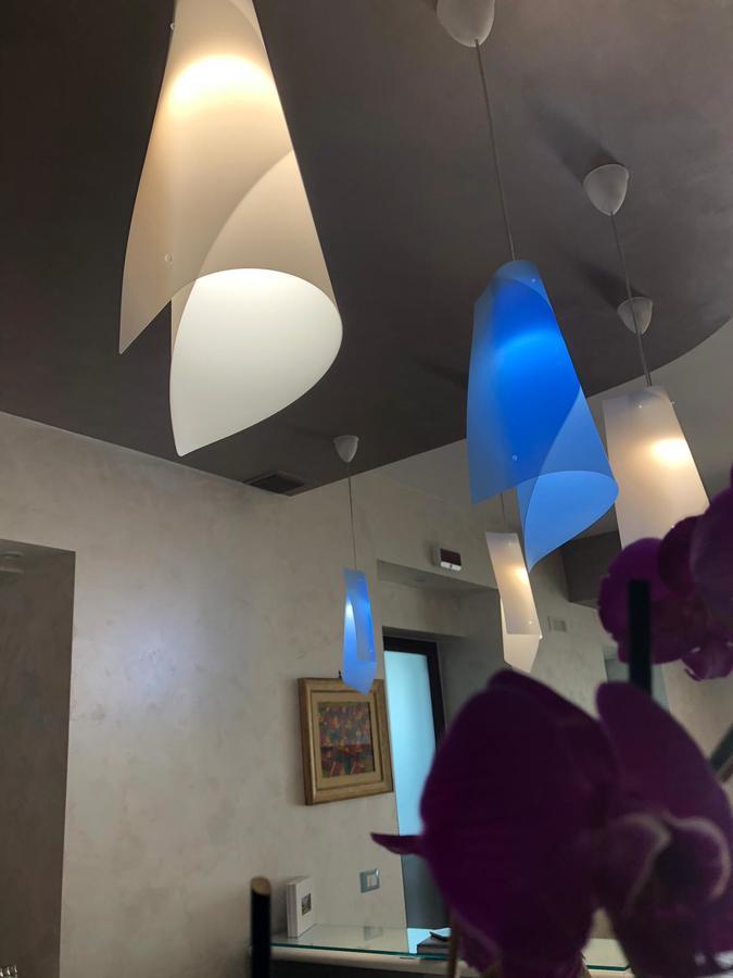 Hotel Il Veliero Торре-Сан-Джованни-Удженто Экстерьер фото